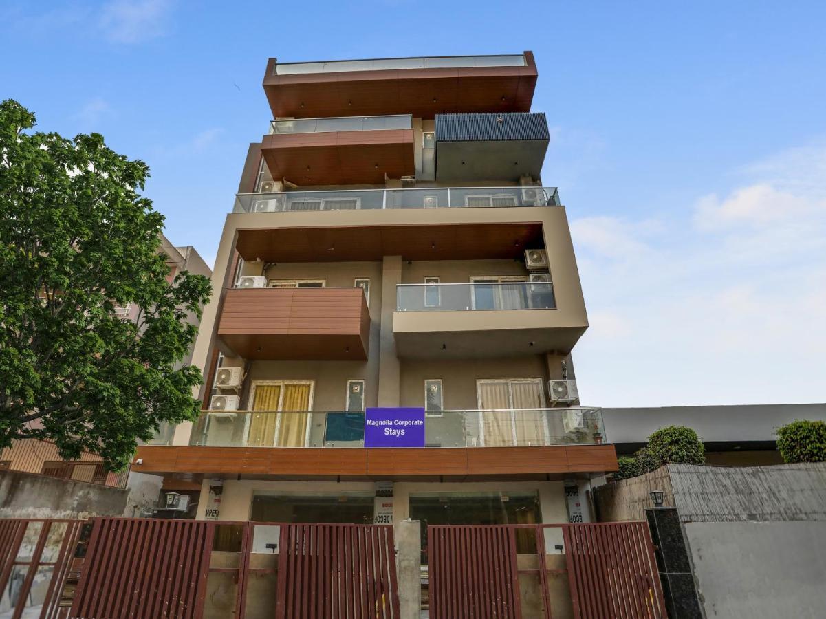 Townhouse Magnolia Corporate Stays Gurgaon Exterior foto