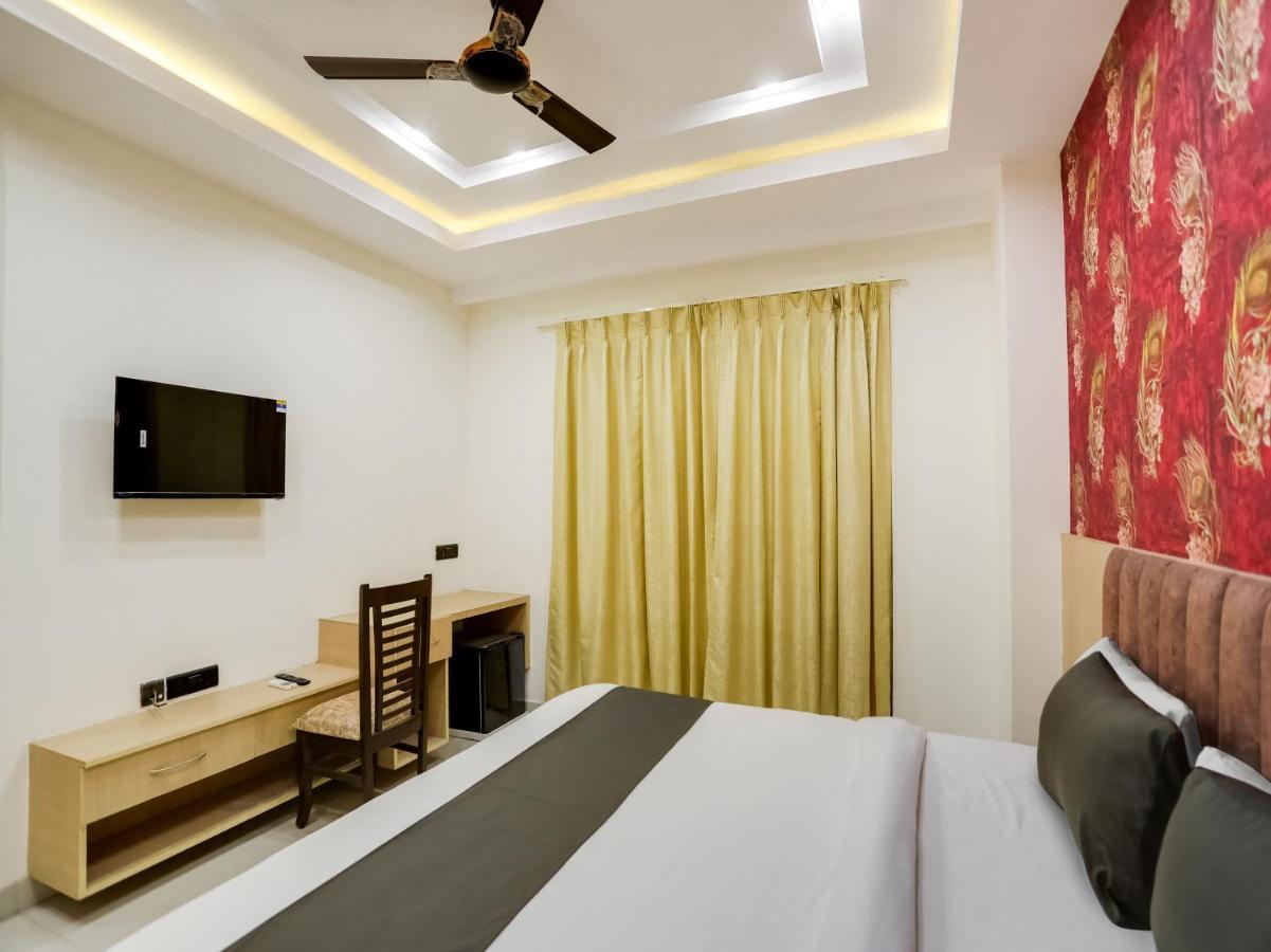 Townhouse Magnolia Corporate Stays Gurgaon Exterior foto