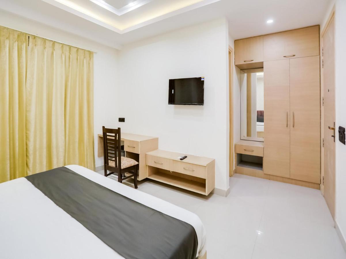 Townhouse Magnolia Corporate Stays Gurgaon Exterior foto