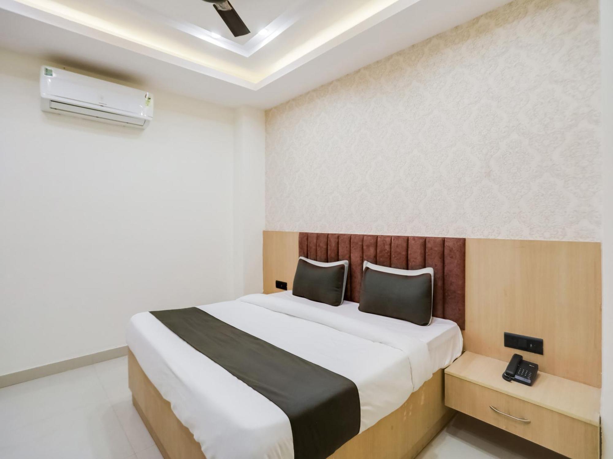 Townhouse Magnolia Corporate Stays Gurgaon Exterior foto