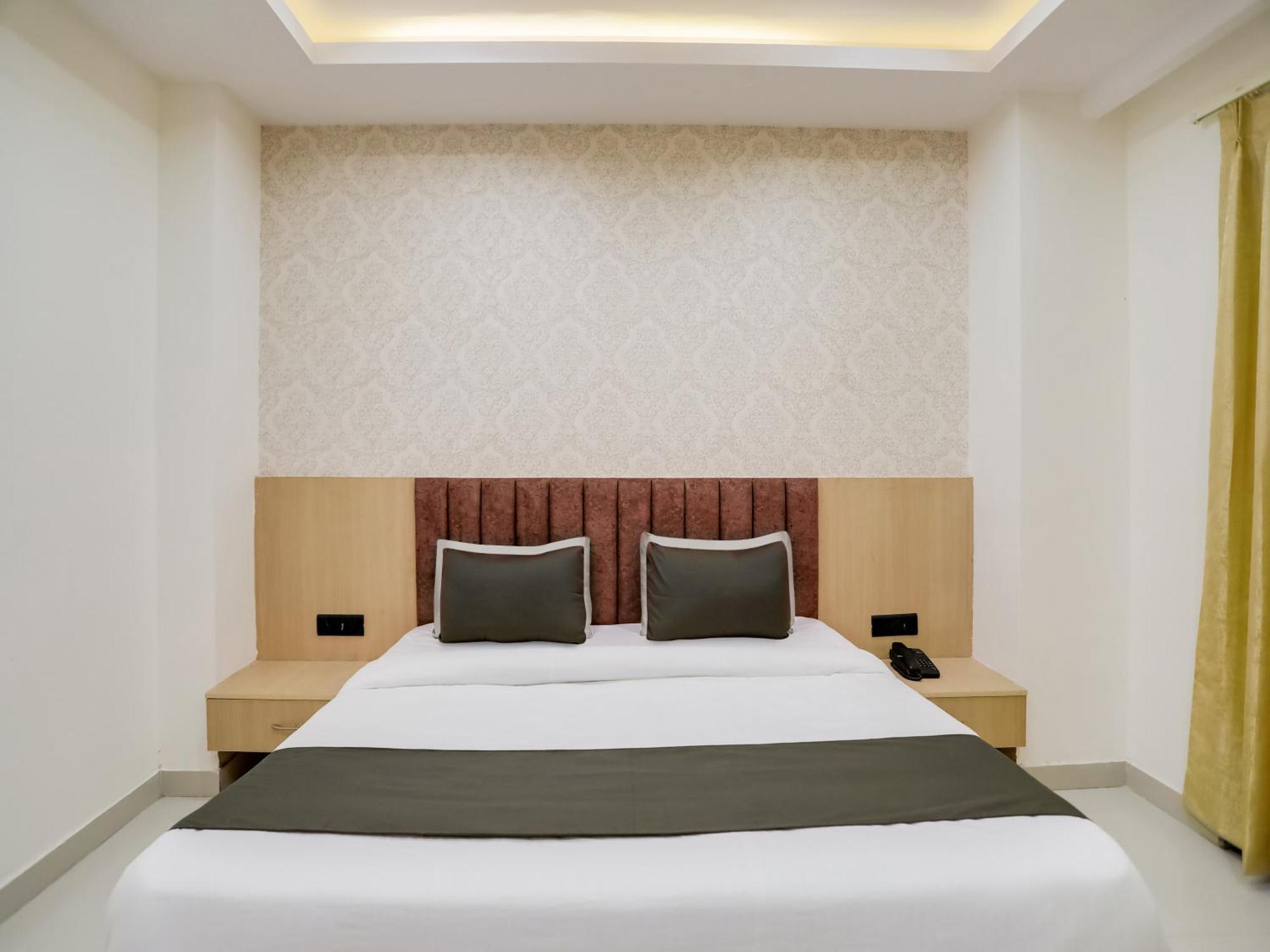 Townhouse Magnolia Corporate Stays Gurgaon Exterior foto